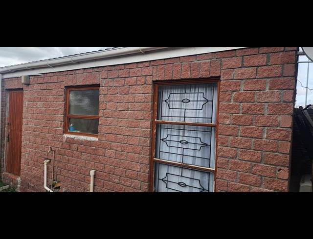 14 BEDROOM HOUSE FOR SALE IN HEATHER PARK